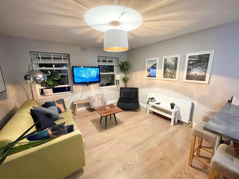 *New* Beautiful 2 Bedroom House In Central Location London Exterior foto