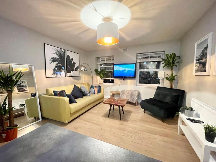 *New* Beautiful 2 Bedroom House In Central Location London Exterior foto
