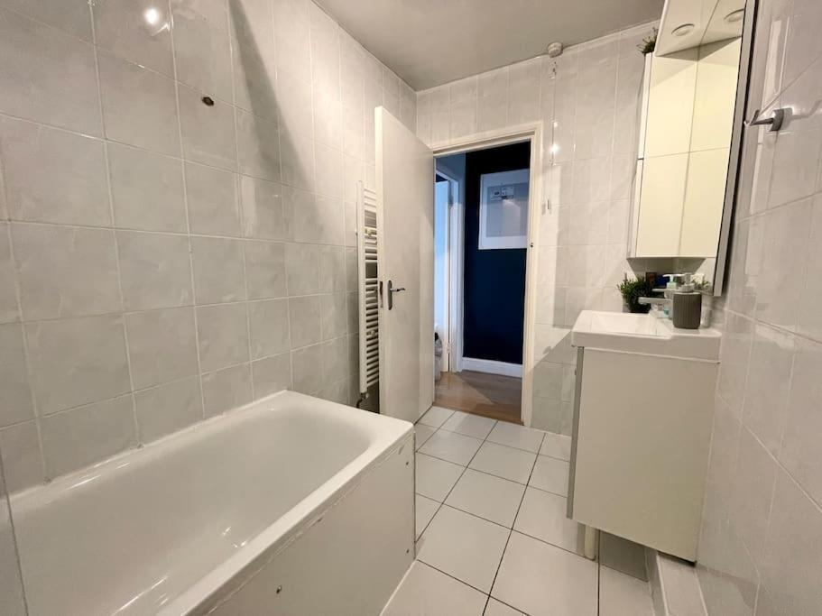 *New* Beautiful 2 Bedroom House In Central Location London Exterior foto